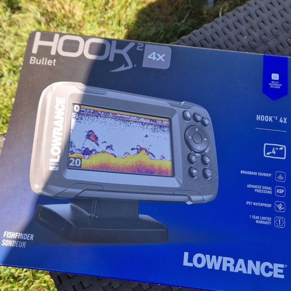 LOWRANCE HOOK 2 4X Bullet / Echosondeur complet pour barque ou float-tube
