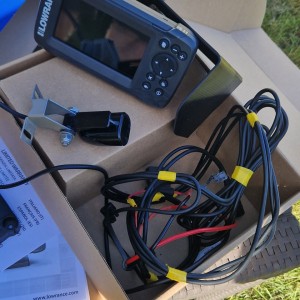 LOWRANCE HOOK 2 4X Bullet / Echosondeur complet pour barque ou float-tube