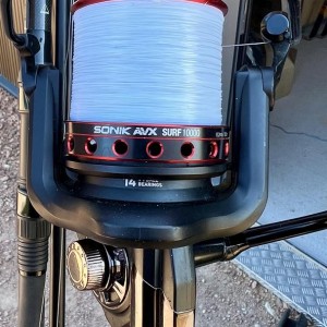 3 Cannes SONIK dominator x 13 pieds 3,5lbs en très bon état avec ses moulinets SONIK avec surf 10000