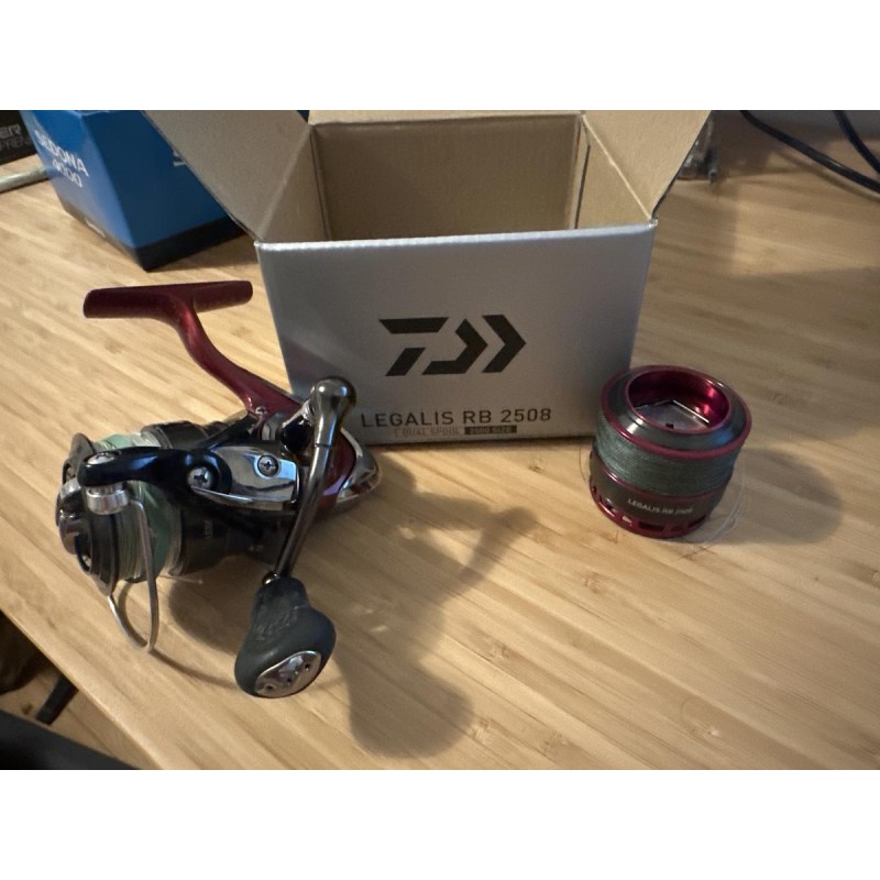 Moulinet Daiwa légalis RB 2508