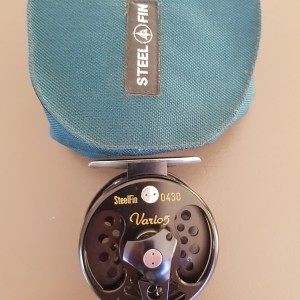 STEELFIN - Moulinet + Housse