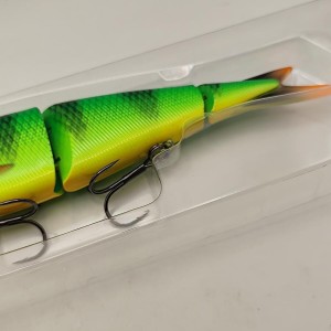 **lot de 4 leurres 4DPLAY 19 cm Savage Gear swim & jerk pour la pêche du brochet/silure**