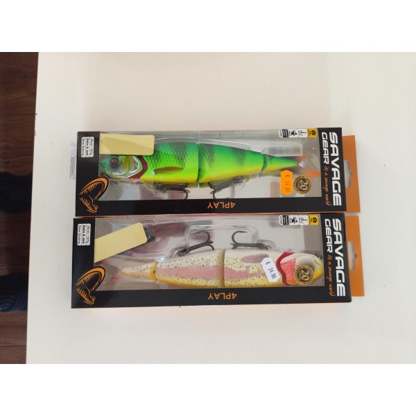 **lot de 2 leurres 4DPLAY Swim&jerk 25 cm Savage Gear pour la pêche du brochet/silure**