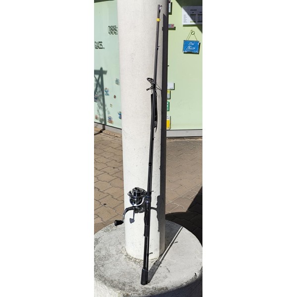 Ensemble carnassier Canne et moulinet neuf Mitchell 702M