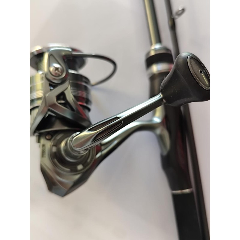Ensemble carnassier Canne et moulinet neuf Mitchell 702M