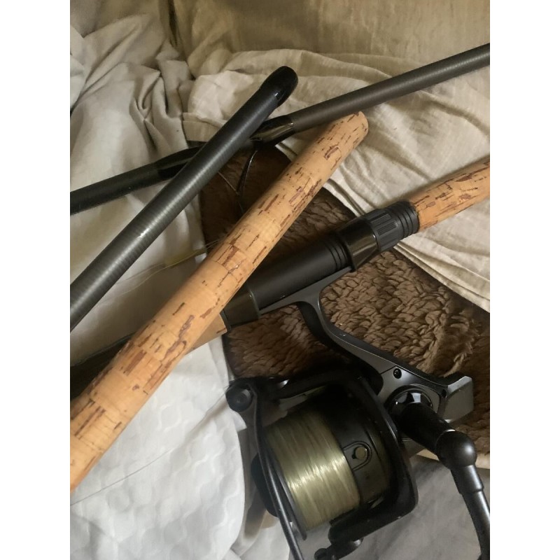 WHYCHWOOD - 3x Cannes à carpe 12 pied 3,25 lbs + 2 moulinets