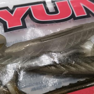 YUM - Leurres souples Pulse 3,5"