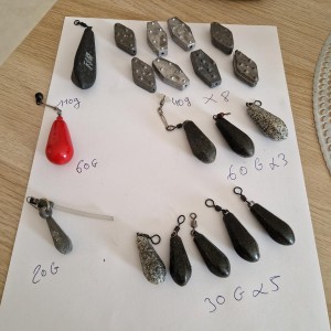 LOT DIVERS - Materiel de pêche (plombs, leurres, cuillers, etc.)