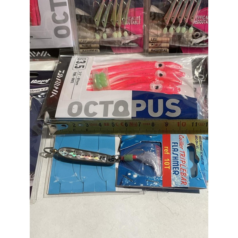 LOT - pêche mer (leurres, mitraillettes, cuillers, etc.)