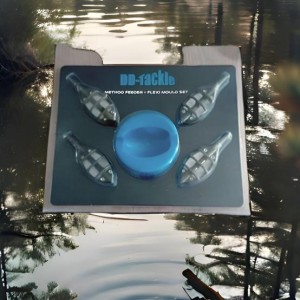 DD-TACKLE - Lot feeder + moule pour carpe (neuf sous blister)