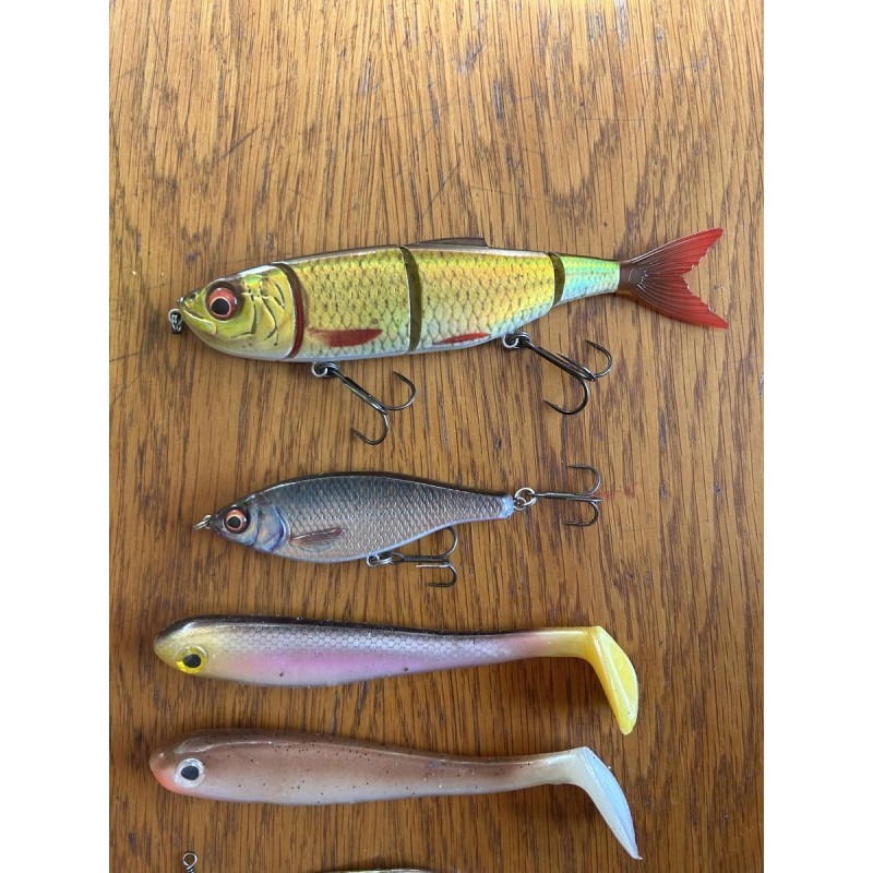 LOT - 10x Leurres brochets