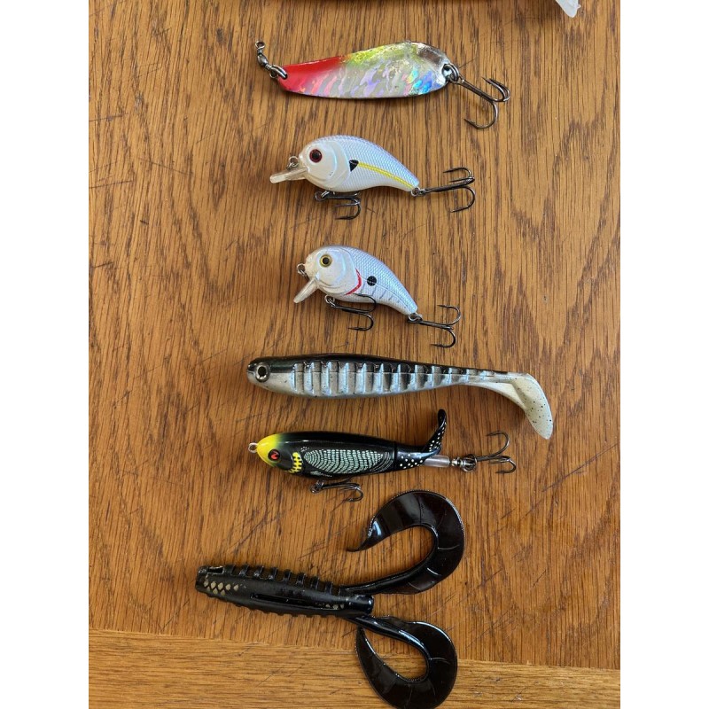 LOT - 10x Leurres brochets