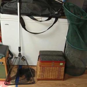 LOT - Divers Matériel de pêche (Ensembles cannes + moulinets, Petit matériel, Epuisettes, etc.)