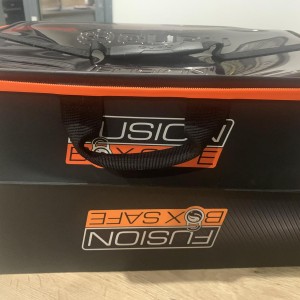 GURU - Seat box