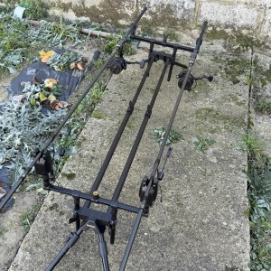 MACK 2 - Batterie complète (Cannes, Moulinets, Rod Pod, Détecteurs, Fourreau)