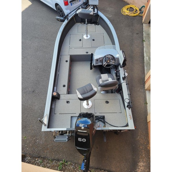 TANGIRI BOAT - Bassboat Strin 460TRX