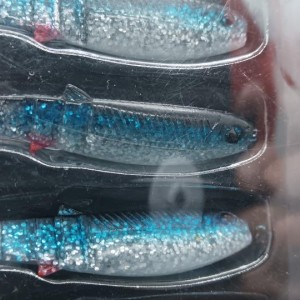 SAVAGE GEAR - Leurres souples Cannibal Shad 6.8 (par 20)