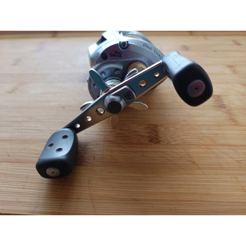 ABU GARCIA - Moulinet casting toro ambassadeur