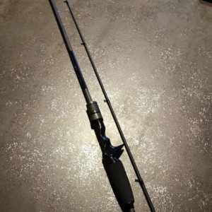 ABU GARCIA - Ensemble casting moulinet REVO MGXtreme + canne FSi Freestyle 2,15 m en 2-12g