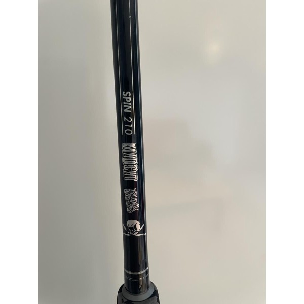 DAM - Canne à silure MADCAT BLACK SÉRIE 40/150g