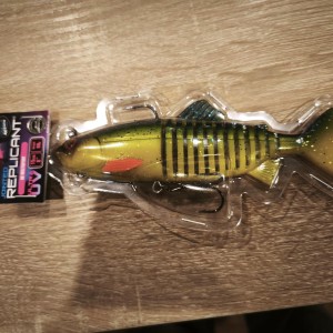 FOX RAGE - leurre souple replicant jointed 15 cm 60 gr