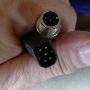cable pour relier moteur electrique minn kota avec sondeur helix G3