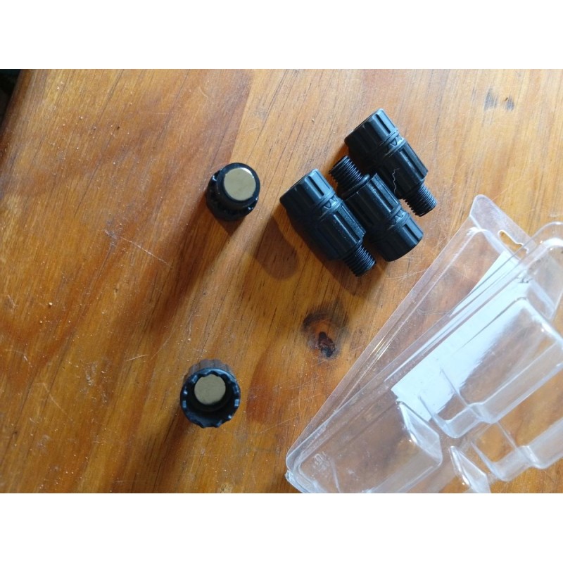 Support aimanté pour détecteur