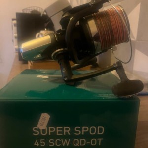 Moulinet daiwa superspod