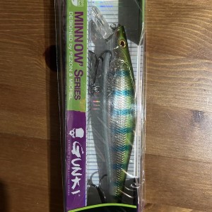 Leurre dur Gunki King Gamera 150 SP