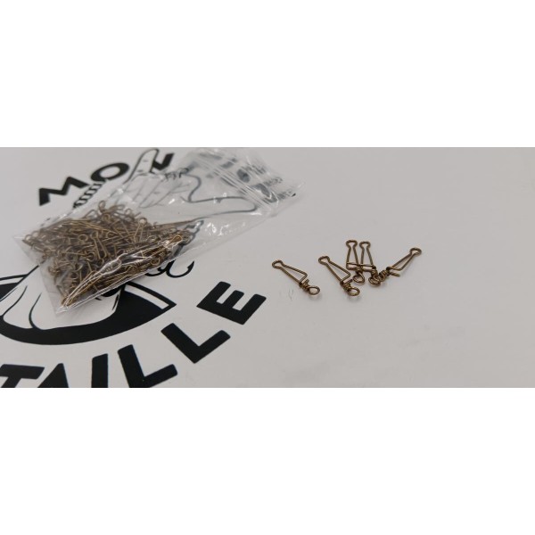 Lot de 85 agrafes italiennes