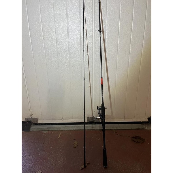 CAPERLAN - Ensemble Canne spinning Wixom 5 10-30 g 2,40 m + moulinet Axion 3000 rd