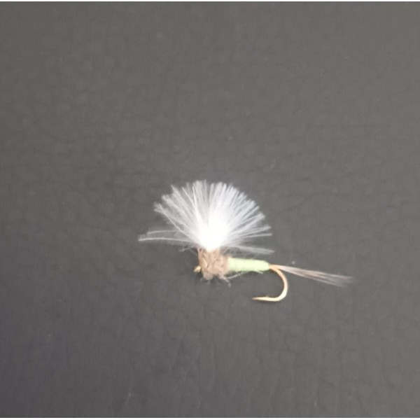 MILITARY FISHING - Lot de Mouches émergente Olive CDC blanc H14 (X12)