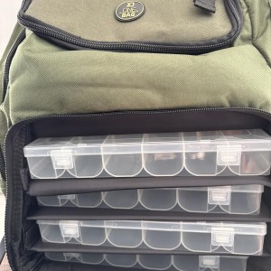 Sac back pack avec 4 boîtes de pêche