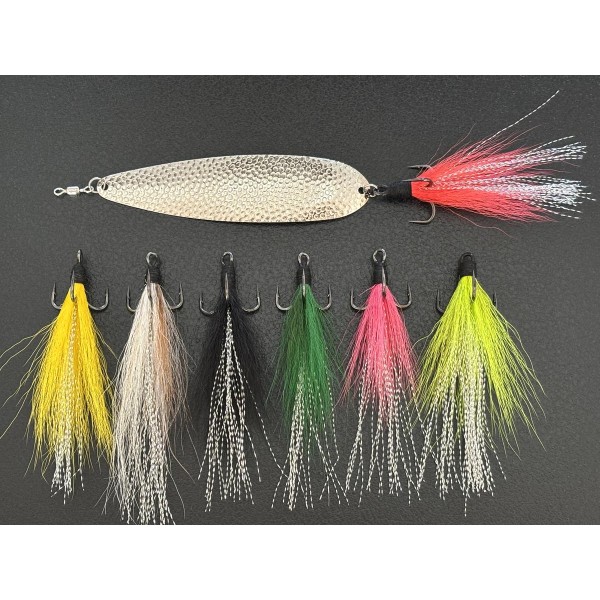 Ondulante XL Carnassier 27 grs hameçon triple 3/0 bucktail