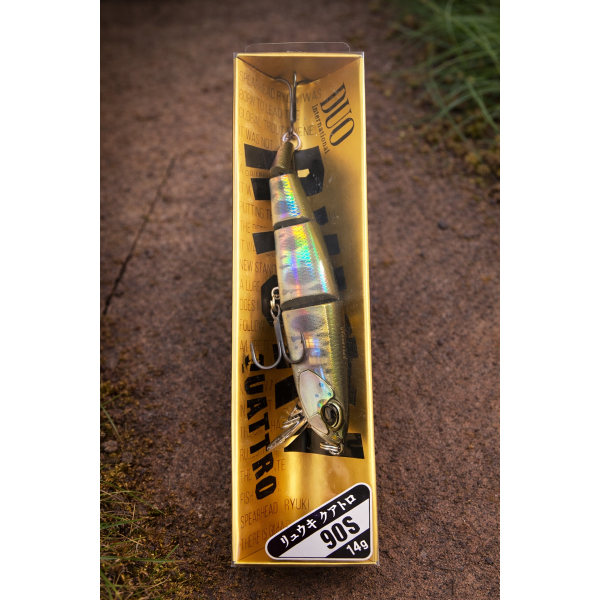 Duo Spearhead Ryuki 90S – 9 cm / 14 g – Coloris naturel – Truite / carnassiers