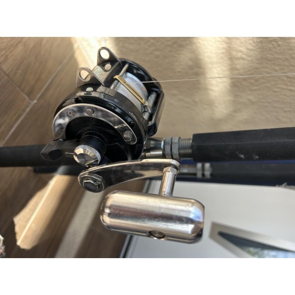 Ensemble pêche Ron Thomson Bulldozer 50 lbs + moulinet Okuma T20 L4