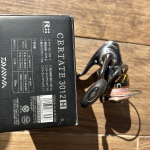 🎣 Moulinet Daiwa Certate 3012H – Neuf avec Tresse