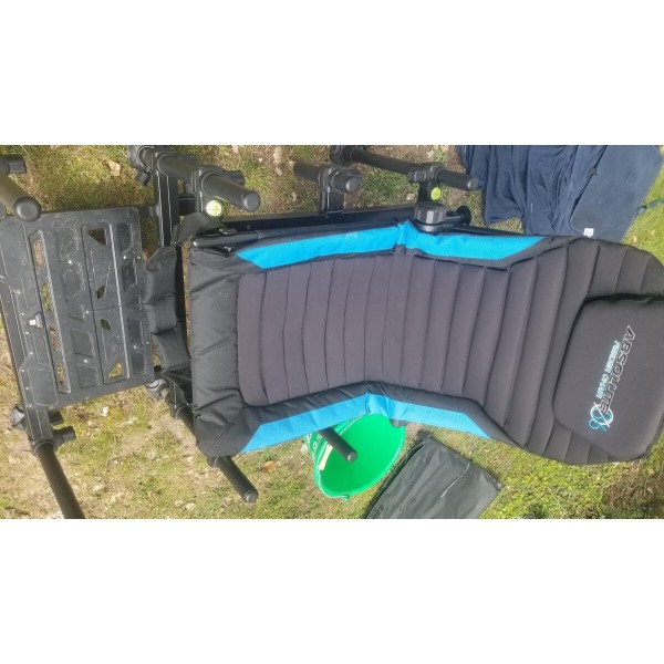 Siege feeder preston absolute 36 avec repose pieds