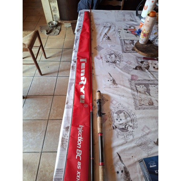 Tenryu 85xxh + moulinet okuma kommodo