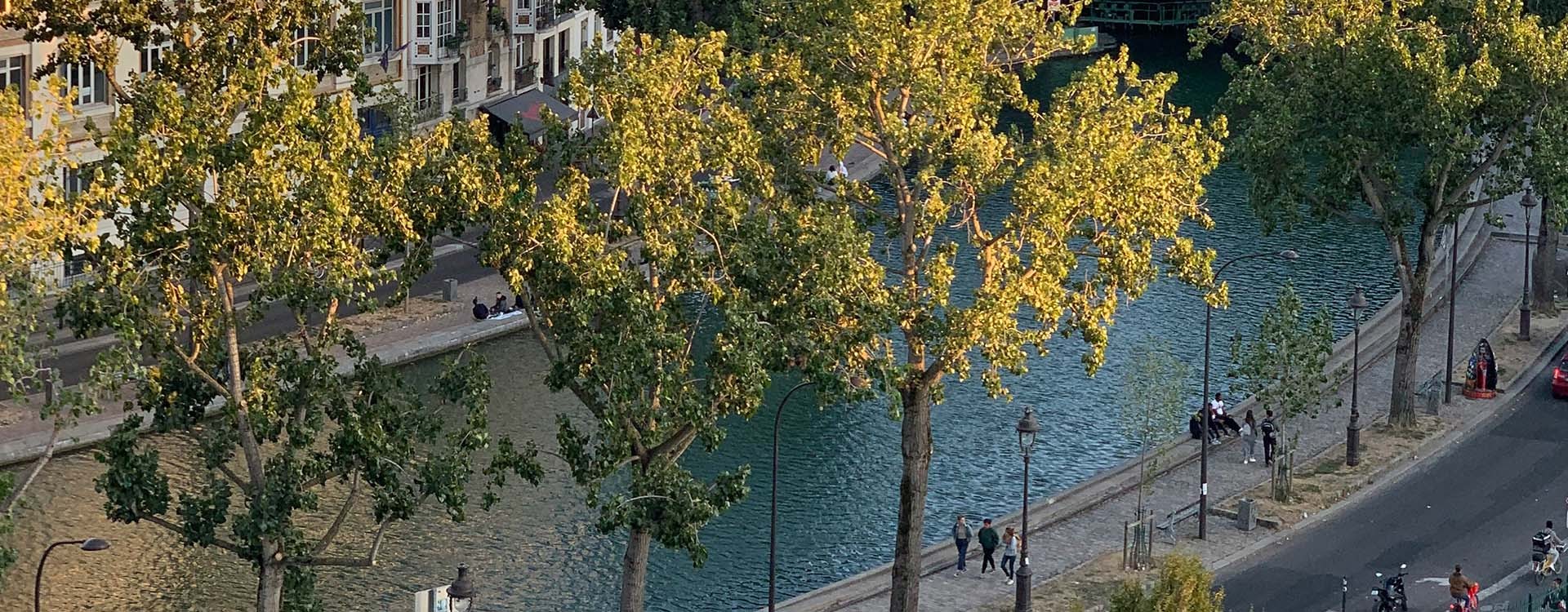Peut-on pêcher dans les canaux ou ports urbains ?